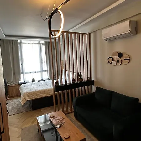Διαμέρισμα Chic And Cozy