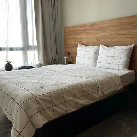 Spaces * Tesalónica